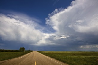 Prairie Storm Clouds Canada Saskatchewan Dramatic Summer