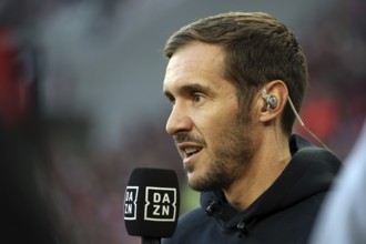 Head coach / Coach Julian Schuster (SC Freiburg) at the match of the 1st FBL: 24-25: 1st FBL: