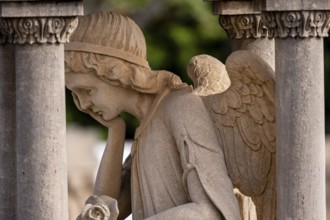 Edicule with thinking angel in memory of Gabriel Bordoy, 1911, Alaró Cemetery, Mallorca, Balearic