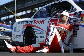 Shane van Gisbergen gets ready for the Zip Buy Now, Pay Later 250 in Sonoma, CA, USA, North America