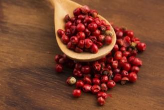 Pink peppercorns