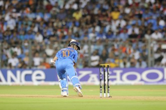 Batsman Sachin Tendulkar 2011 ICC World Cup Final Sri Lanka Wankhede Stadium Mumbai
