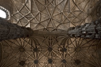 Hieronymus monastery, church, vault with metal emblem discs, St., Sankt, Saint