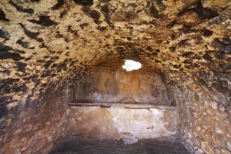 Mediterranean livestock cabin barn of masonry with traditional trough