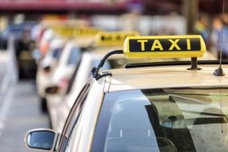 Taxi