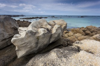 Beach of Rochers in Meneham, Kerlouan, Brittany, France, Europe