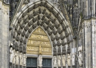 Cologne Cathedral is a Roman Catholic cathedral in Cologne, Germany. Main portal