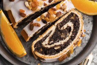 Poppy seed rolls, dessert for christmas