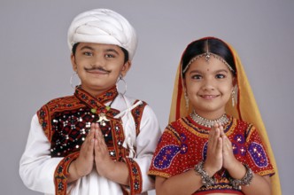 Child gujarati couple, India, Asia, MR NO 498, 497, Asia