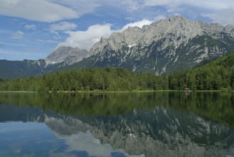 Lautersee above Mittenwald, Karwendel, Karwendel Mountains, Bavaria, Alps, mountains, lake,