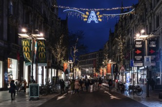 Antwerp, Flanders, Belgium, 12 28 2020 The central shopping street De Meir at night during
