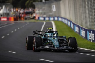 MELBOURNE, AUSTRALIA - MARCH 14: Fernando Alonso of Spain drives the Aston Martin Aramco F1 Team