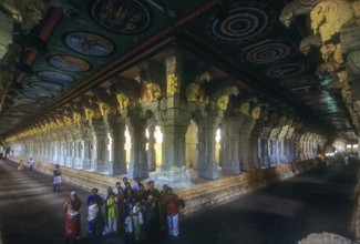 Temple Corridor longest in Asia Ramanathaswamy temple in the middle of the island dedicated to Lord