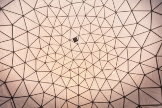 Roof pattern build out of triangles