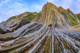 The most unusual beach in the Basque Country - Itsurun. Flysch - unique landscape of underwater