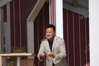 Stefan Mross (singer / presenter / entertainer) on the ARD TV programme Immer wieder sonntags,