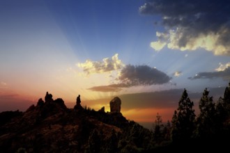 Gran canaria roque nublo fraile dramatic sunset sky in canary Islands