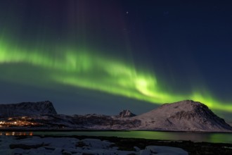 Northern Lights (Aurora borealis), Aurora Borealis, Lofoten, Norway, Europe