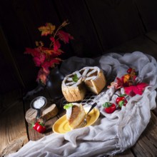 Äpfel mit einer knusprigen Kruste bedeckt - das ist die amerikanische Apple Pie
