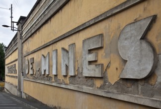 Génelard, factory for mining equipment MATERIEL DE MINES, Art Deco facing wall from around 1930 to