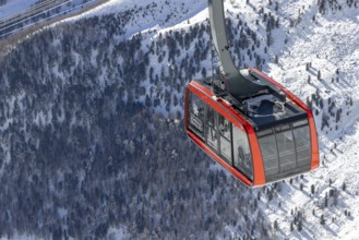 Schnals Senales cable car, Kurzas, Schnalstal Valley, South Tyrol, Italy, Europe