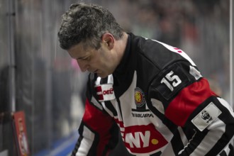 LanxessArena, North Rhine-Westphalia, Christopher Schadewaldt (Referee, #15), PENNY DEL, Kölner