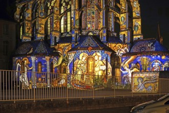 Church of Saint Pierre, illuminated, Chartres en Lumieres