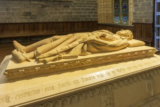 Tomb of Sancho VII the Strong, chapter house, Roncesvalles, Royal Collegiate Church of Santa María