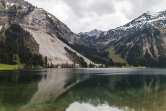 Vilsalpsee, Tannheimer Tal, Austria, Tyrol, spring, Europe