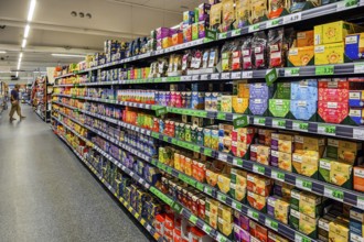 Shelf with different types of tea in a wholesale store, Kempten, Allgäu, Bavaria, Germany, Europe