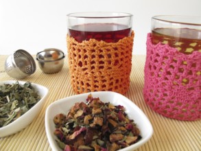 Tea in wrapped tea glasses