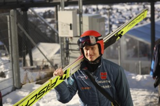 Karl Geiger (SC Oberstdorf) at the qualification for the opening ski jumping event of the 73rd Four
