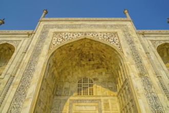 The Taj Mahal, which is wrapped in a sunset (India, Agra). Shooting Location: India