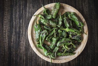 Pimientos padron grilled green peppers spanish simple tapas snack