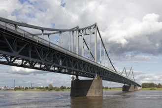 Krefeld-Uerdingen Bridge, Krefeld Rhine Bridge, 1936 railway bridge, Krefeld, North