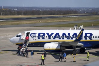 Dortmund Airport, Ryanair Boeing 737 on the apron, passengers boarding, regional airport, many