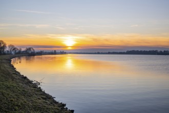 Ladscape of a sunset at the Danube river shore, Wörth an der Donau, Regensburg, Upper Palatinate,