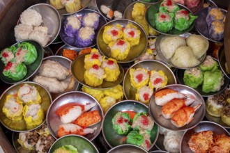 Dumplings, dumplings, colourful, old town of George Town, Georgetown, Penang Island, Malaysia,