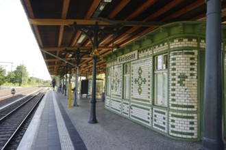 Station Berlin-Nikolassee, Station of the S-Bahn Berlin, District Steglitz-Zehlendorf, Berlin,