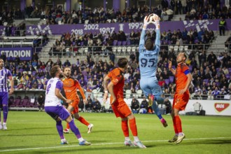 Football NL I. Hungary 2024/25 season, matchday 32: Újpest FC v Nyíregyháza Spartacus***Goalkeeper