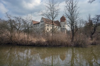 Moated castle, originally a manor house, converted into a Renaissance castle between 1612 and 1618,
