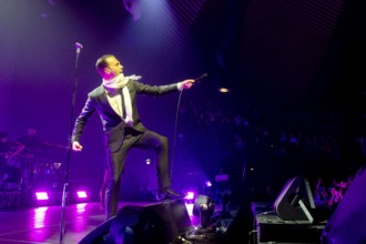 Theo Hutchcraft (singer) from HURTS live on 15 Years of Happiness Tour at Tempodrom Berlin on
