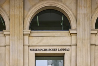 Parliament of Lower Saxony, Leineschloss, entrance area, sign for the parliament, Hanover, state