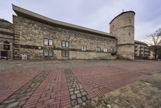 Begin defence tower, city fortification, defence tower, street of cobblestones, diffuse light,