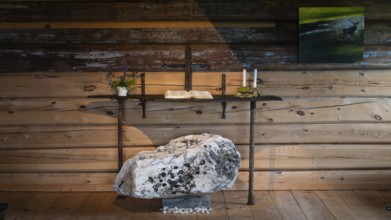 Simple iron-wrought altar and large natural stone, chapel, Fokstugu farm, Fjellstue, pilgrim