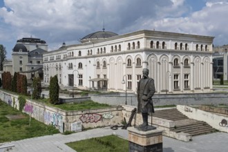 Museum of the Macedonian Struggle, with the monument to Gjorgjija M. Pulevski, National Museum,