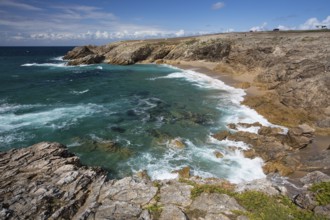 Rocky coast, Presqu'ile de Quiberon, Brittany, France, Europe