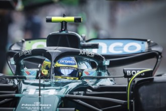 MELBOURNE, AUSTRALIA, MARCH 23: Fernando Alonso of Spain drives the Aston Martin AMR24 Mercedes