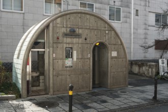 25.12.2017, Kyoto, Japan, Asia, View of a public toilet on the roadside, Asia