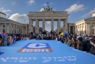 Germany, Berlin, 13.12.2024, Jewish community Chabad Berlin invites to a special rally as part of